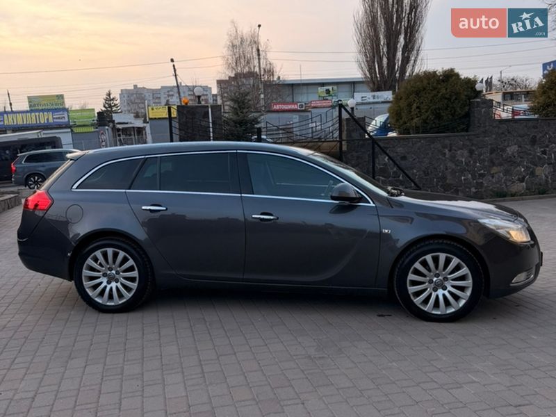 Универсал Opel Insignia 2011 в Хмельницком
