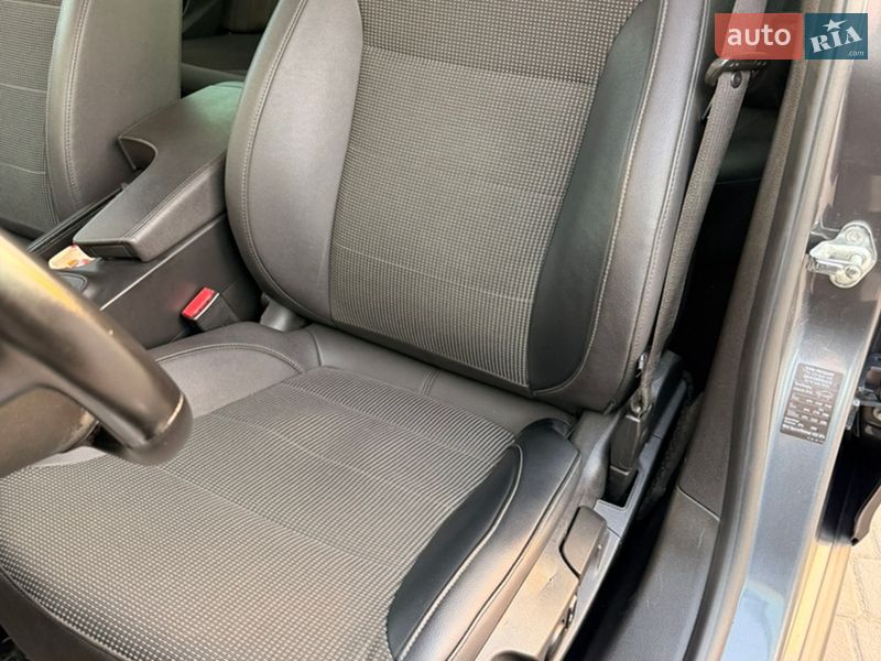 Универсал Opel Insignia 2011 в Хмельницком