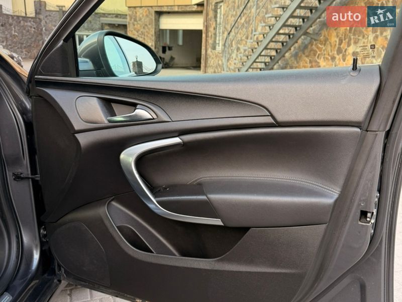 Универсал Opel Insignia 2011 в Хмельницком