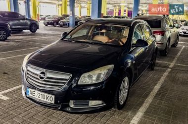 Универсал Opel Insignia 2009 в Киеве