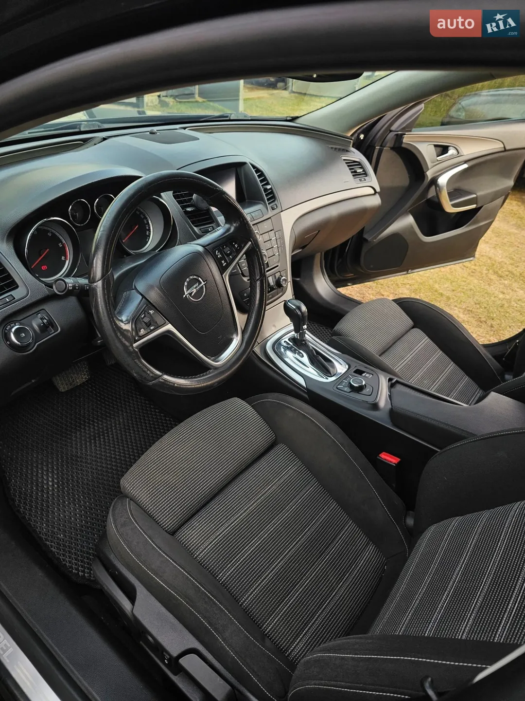 2012 Opel Insignia - мініатюра 18