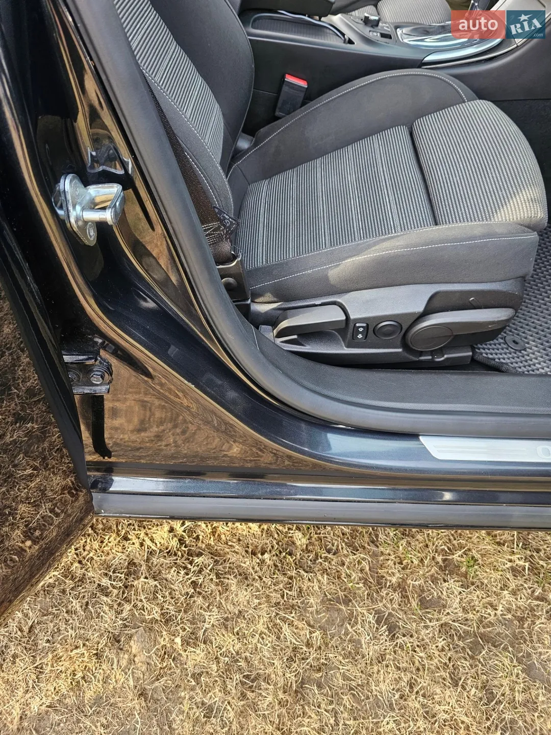 2012 Opel Insignia - мініатюра 23