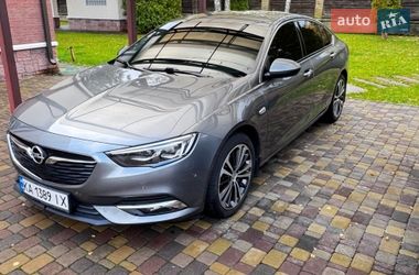 Седан Opel Insignia 2019 в Киеве