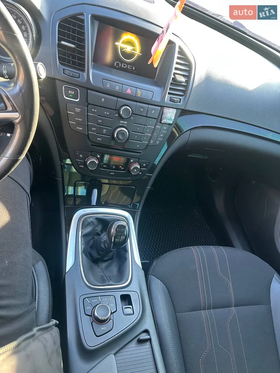 2012 Opel Insignia - мініатюра 11
