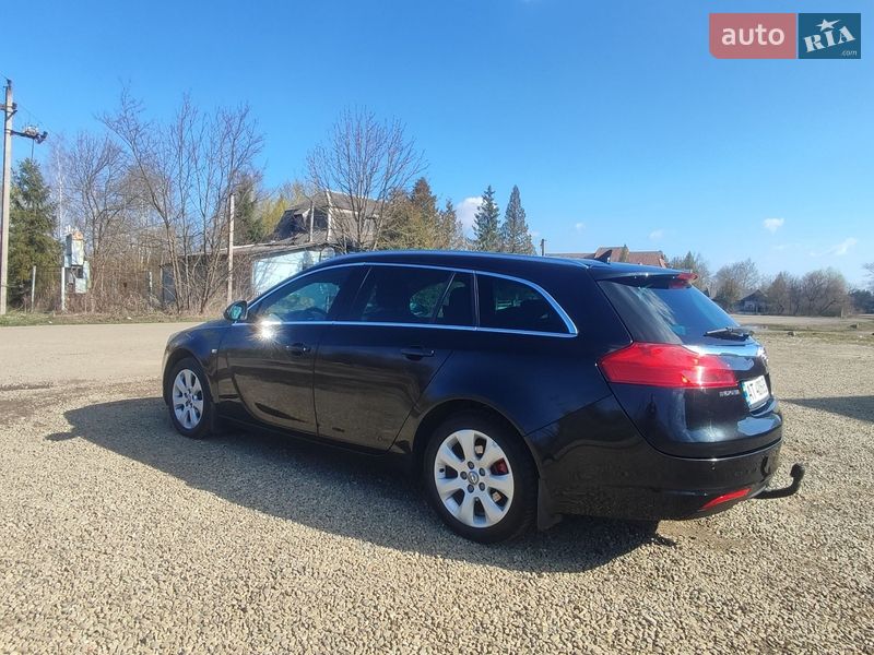 Універсал Opel Insignia 2011 в Рожнятові