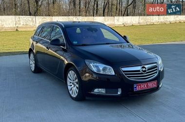 Універсал Opel Insignia 2011 в Луцьку