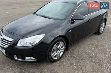 Універсал Opel Insignia 2011 в Києві