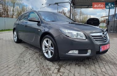 Универсал Opel Insignia 2013 в Виннице