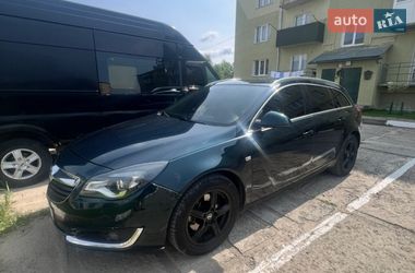 Универсал Opel Insignia 2015 в Самборе