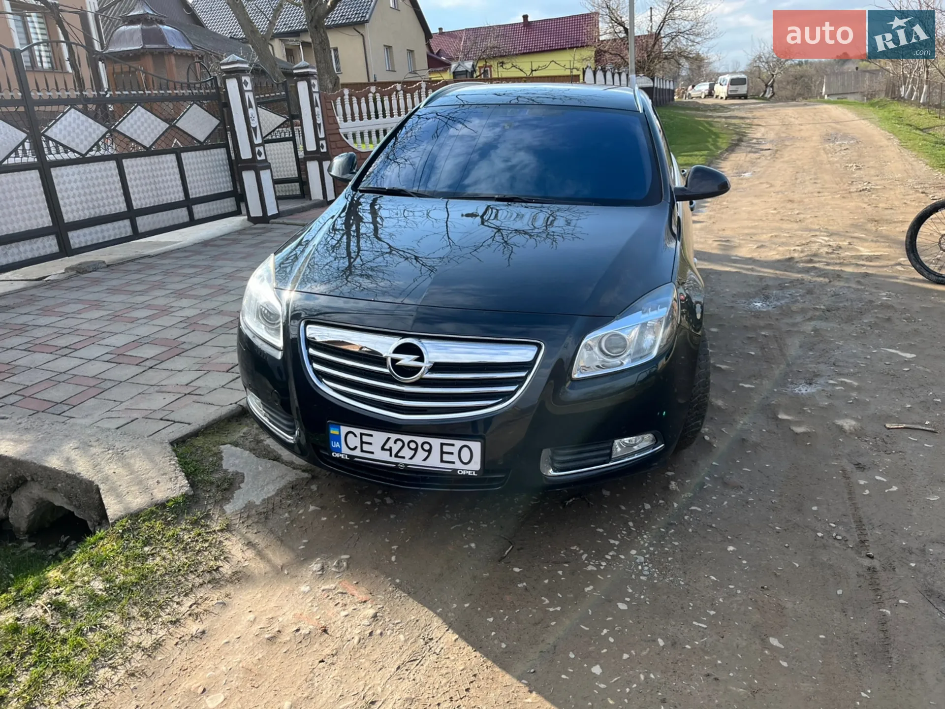 2011 Opel Insignia - фото 1