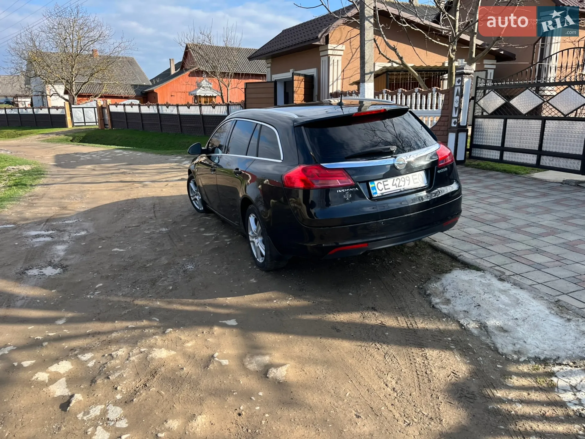 2011 Opel Insignia - мініатюра 3