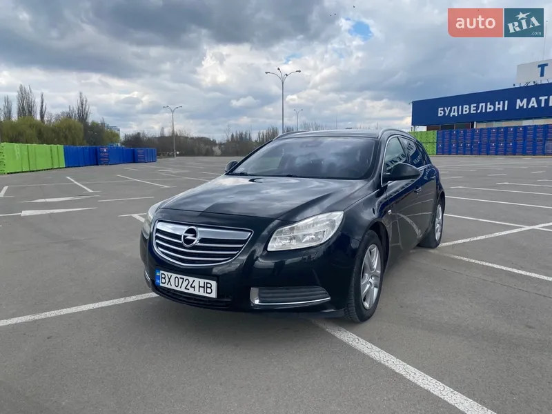 Opel Insignia 2011