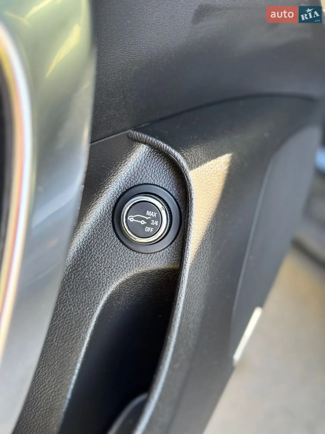 2013 Opel Insignia - мініатюра 20