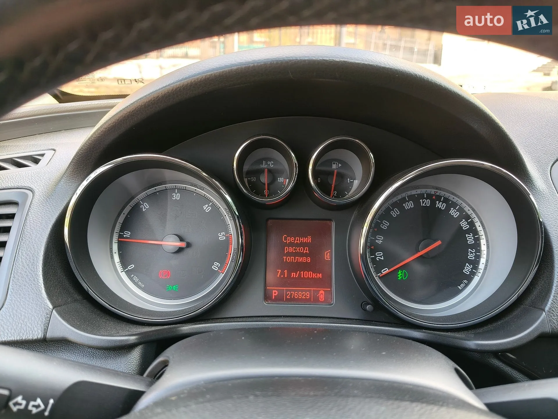 2010 Opel Insignia - мініатюра 14