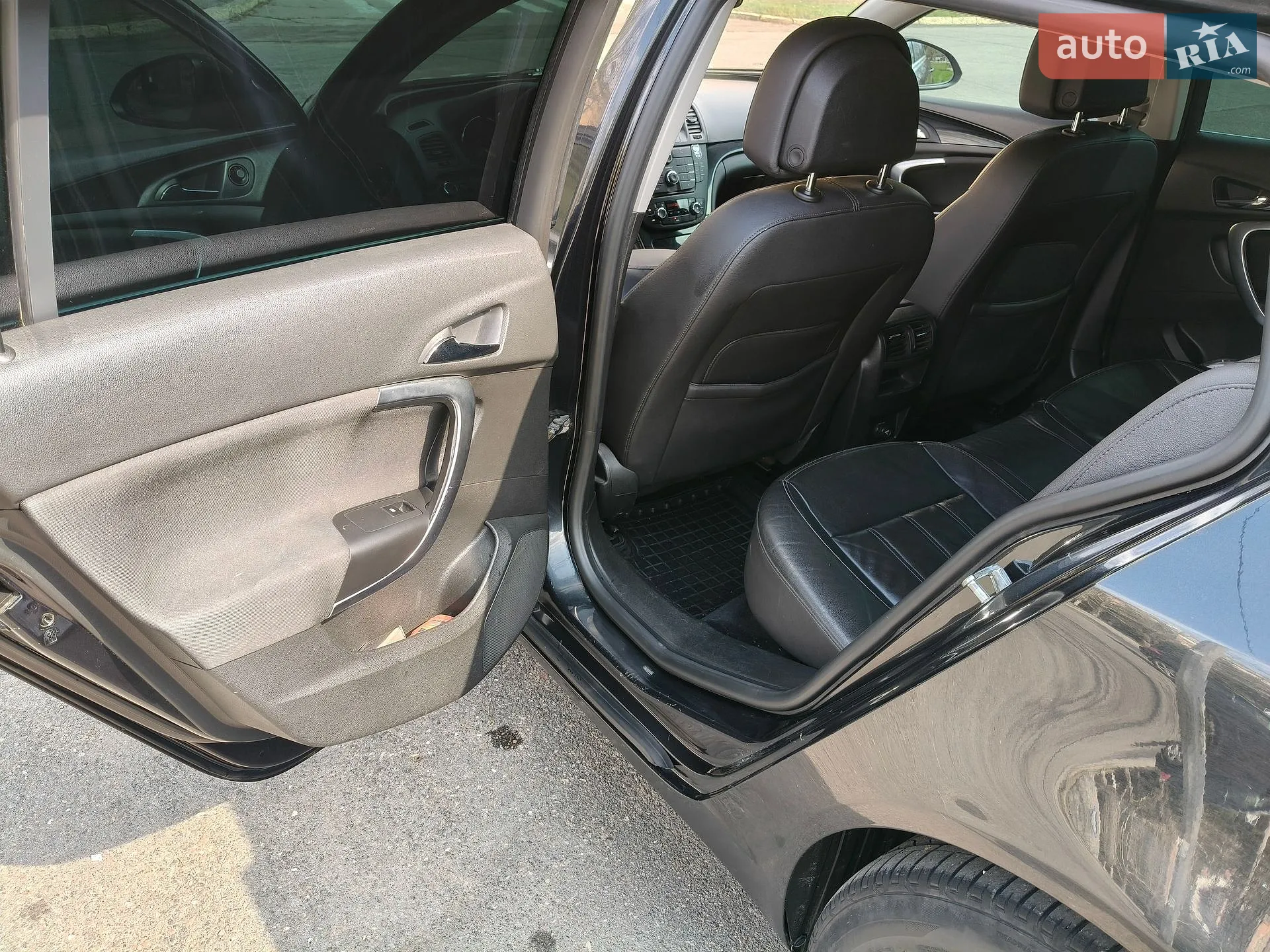 2010 Opel Insignia - мініатюра 21