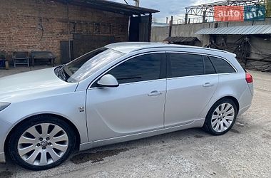 Универсал Opel Insignia 2010 в Полтаве