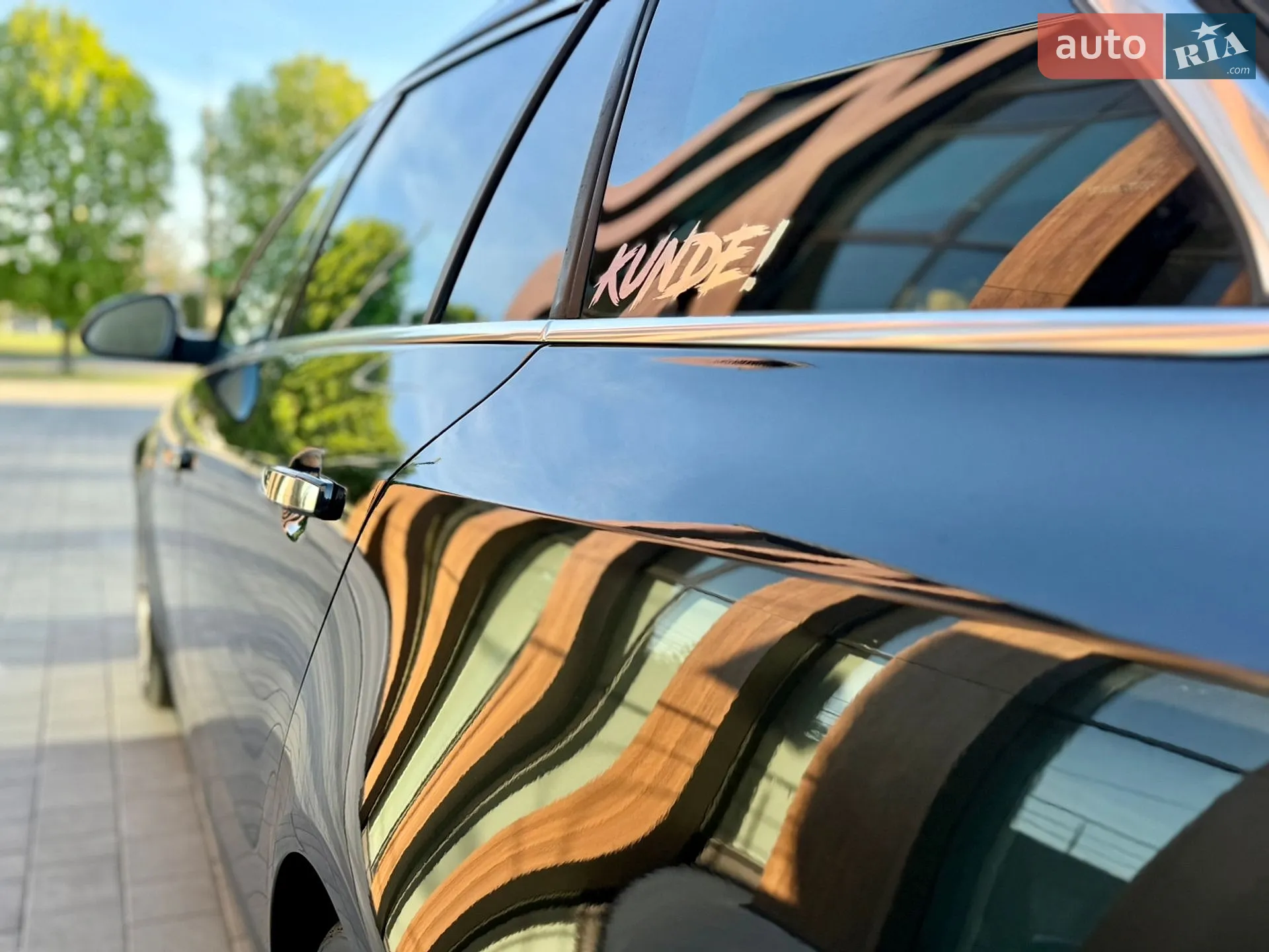 2010 Opel Insignia - мініатюра 7