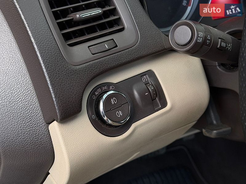 Универсал Opel Insignia 2012 в Звягеле