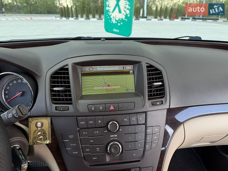 Универсал Opel Insignia 2012 в Звягеле