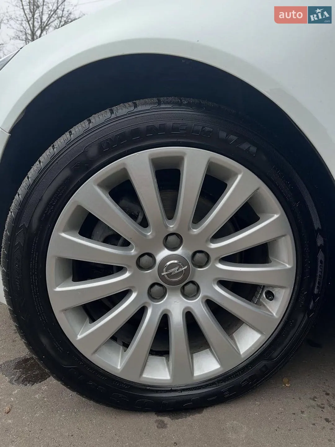 2011 Opel Insignia - мініатюра 14