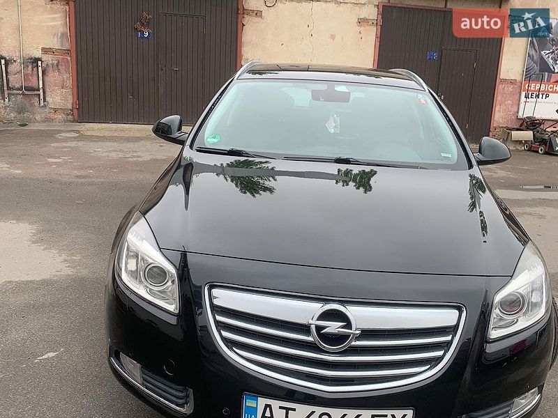 Opel Insignia 2011