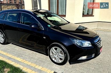 Универсал Opel Insignia 2010 в Луцке