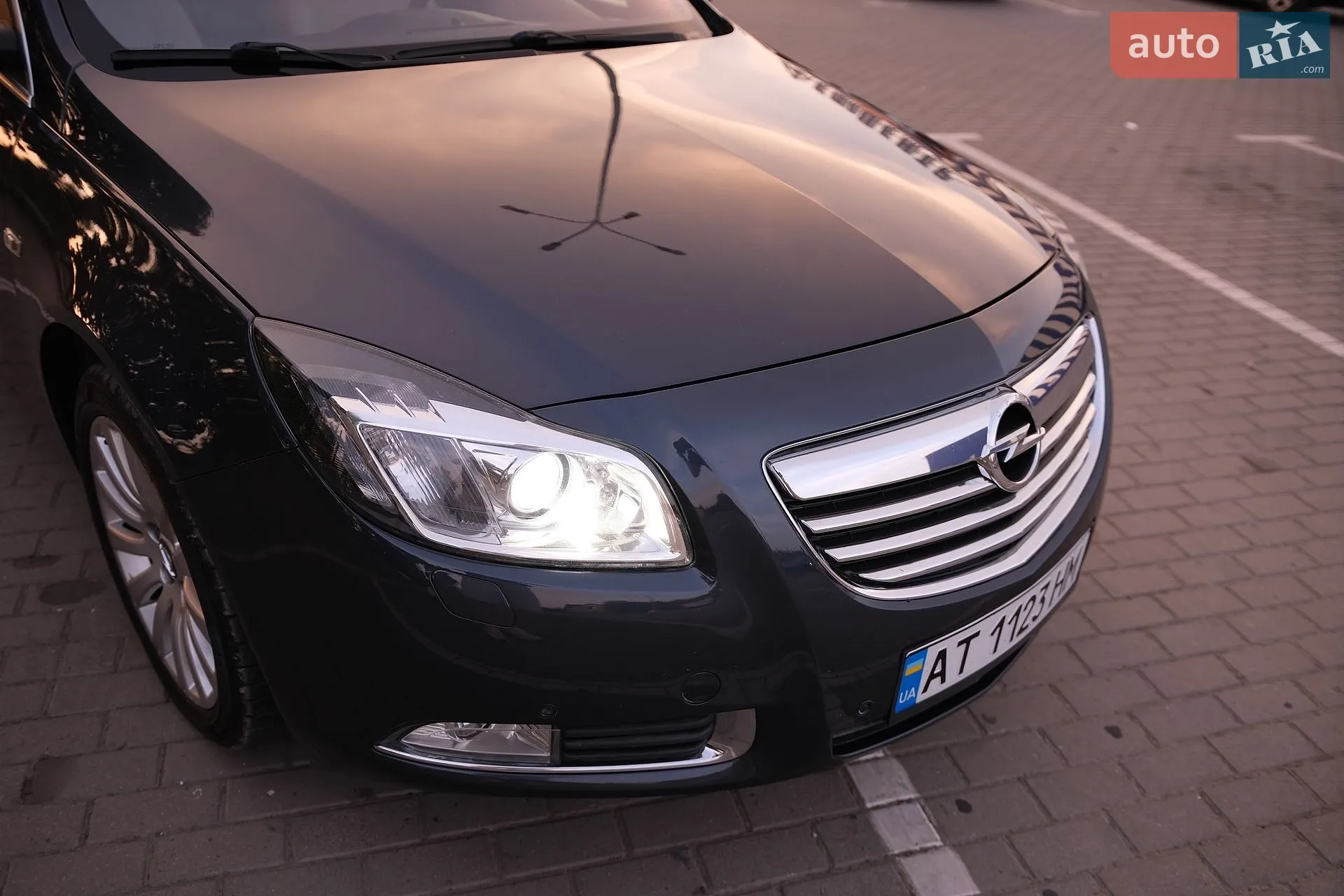 2010 Opel Insignia - мініатюра 5