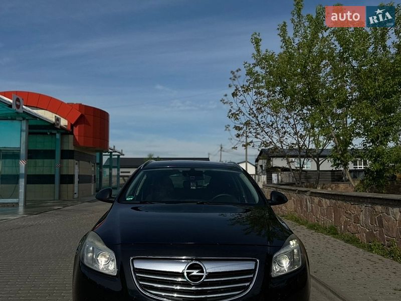 Opel Insignia 2010