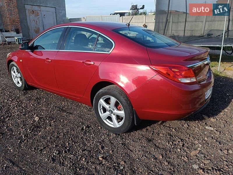 Седан Opel Insignia 2008 в Хмельницком