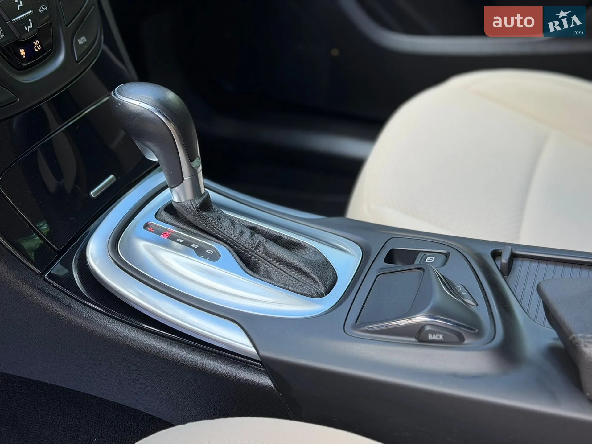 2014 Opel Insignia - мініатюра 15