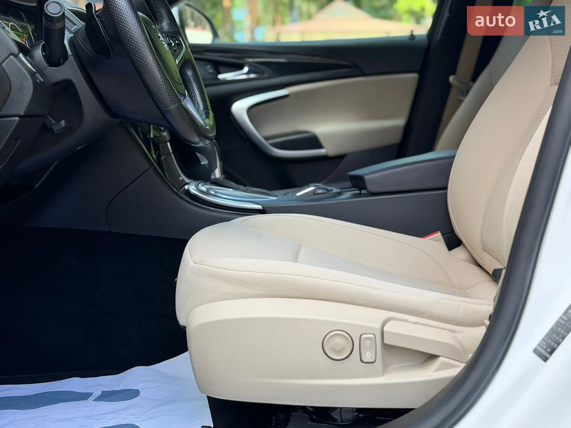 2014 Opel Insignia - мініатюра 17