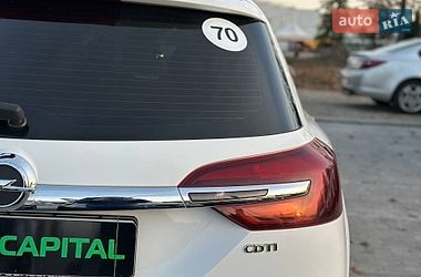 Универсал Opel Insignia 2016 в Киеве