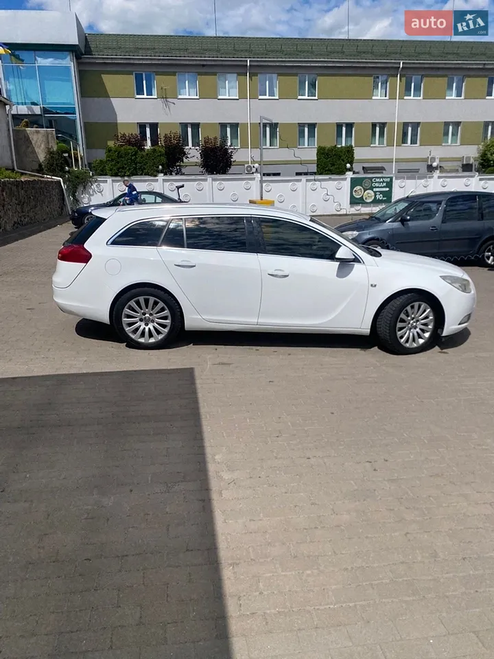 2010 Opel Insignia - мініатюра 19