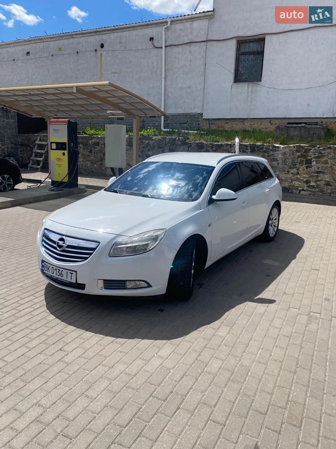 2010 Opel Insignia - мініатюра 8