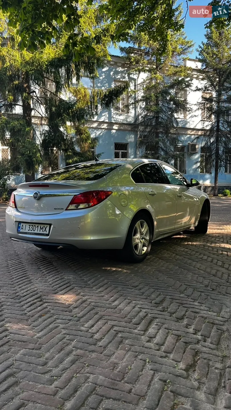 2010 Opel Insignia - мініатюра 5