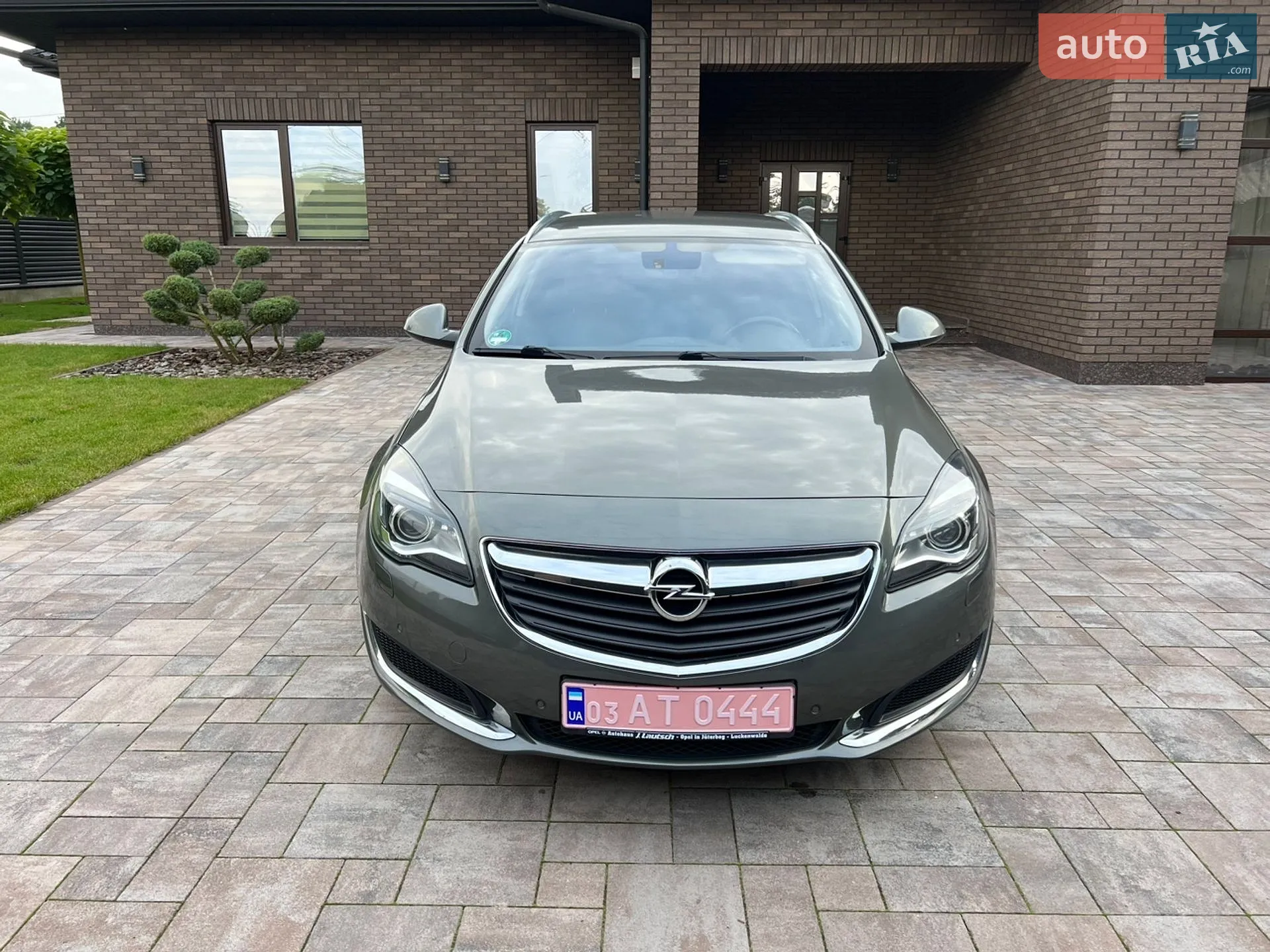 2017 Opel Insignia - мініатюра 2