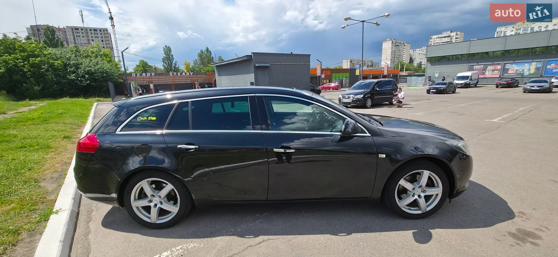2010 Opel Insignia - мініатюра 8