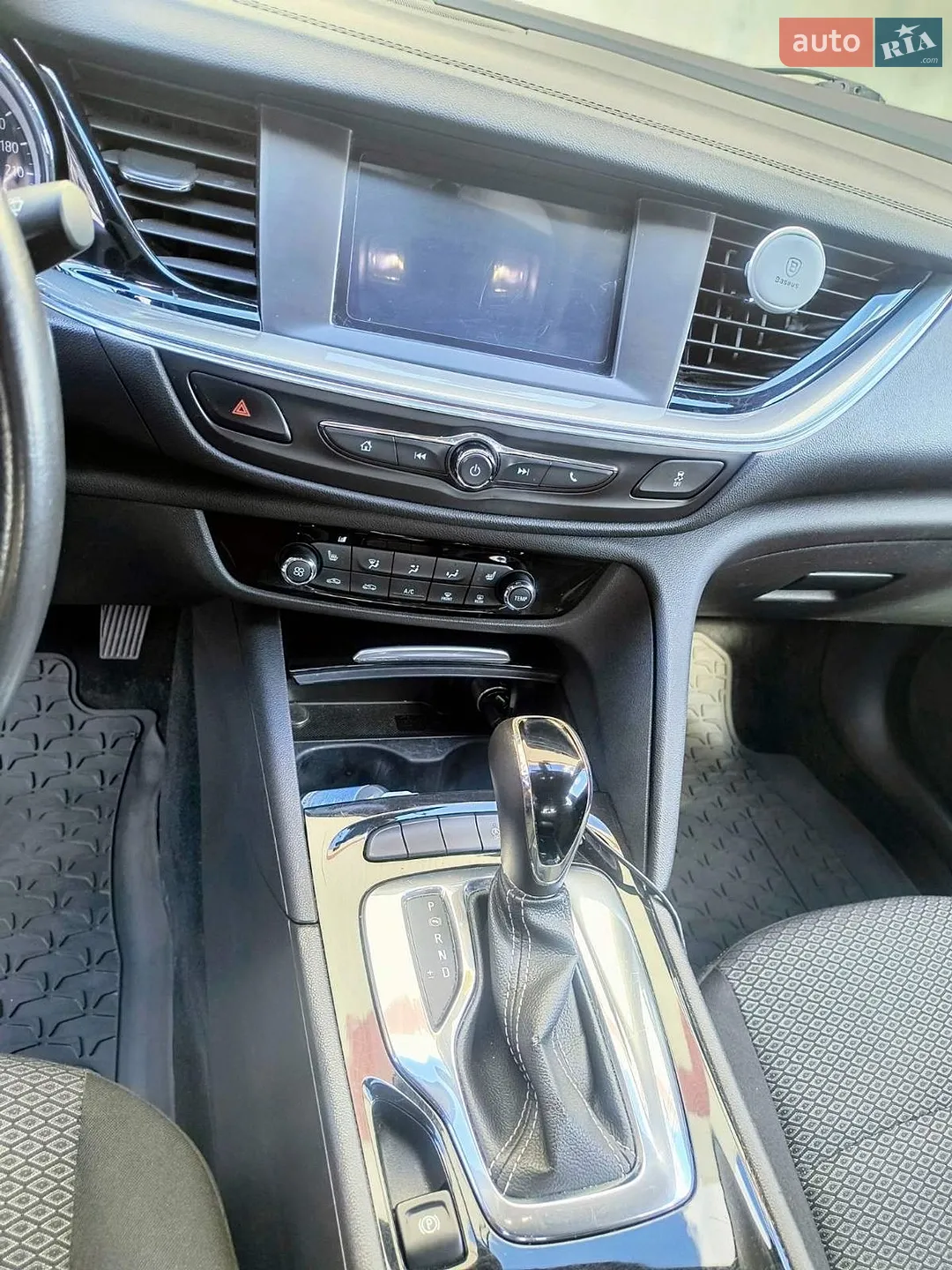 2017 Opel Insignia - мініатюра 9