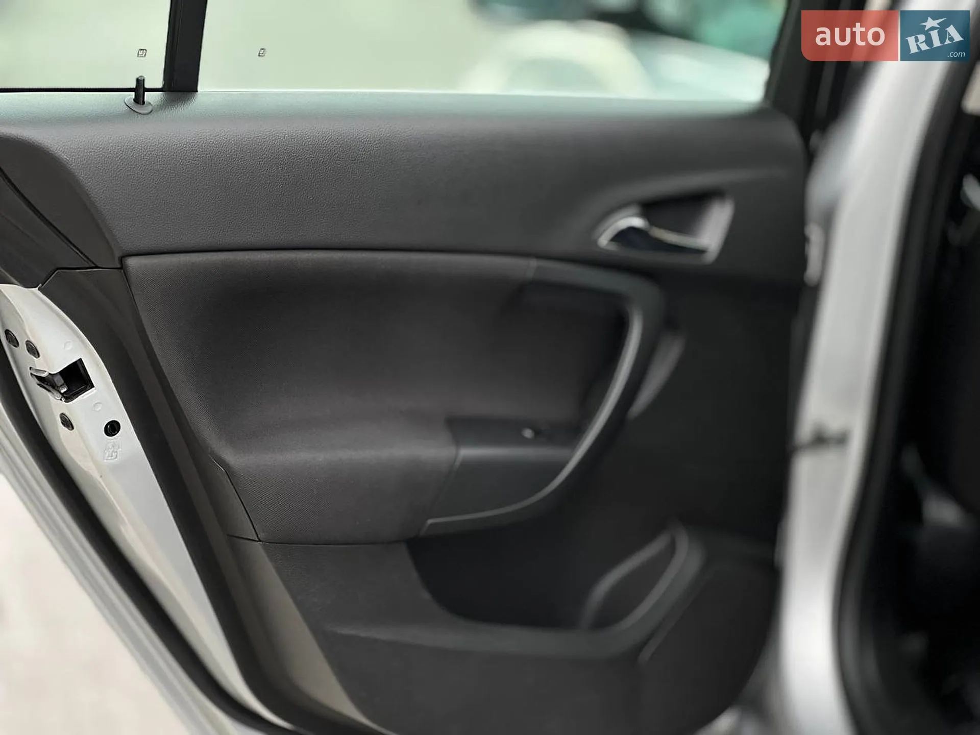 2015 Opel Insignia - мініатюра 31