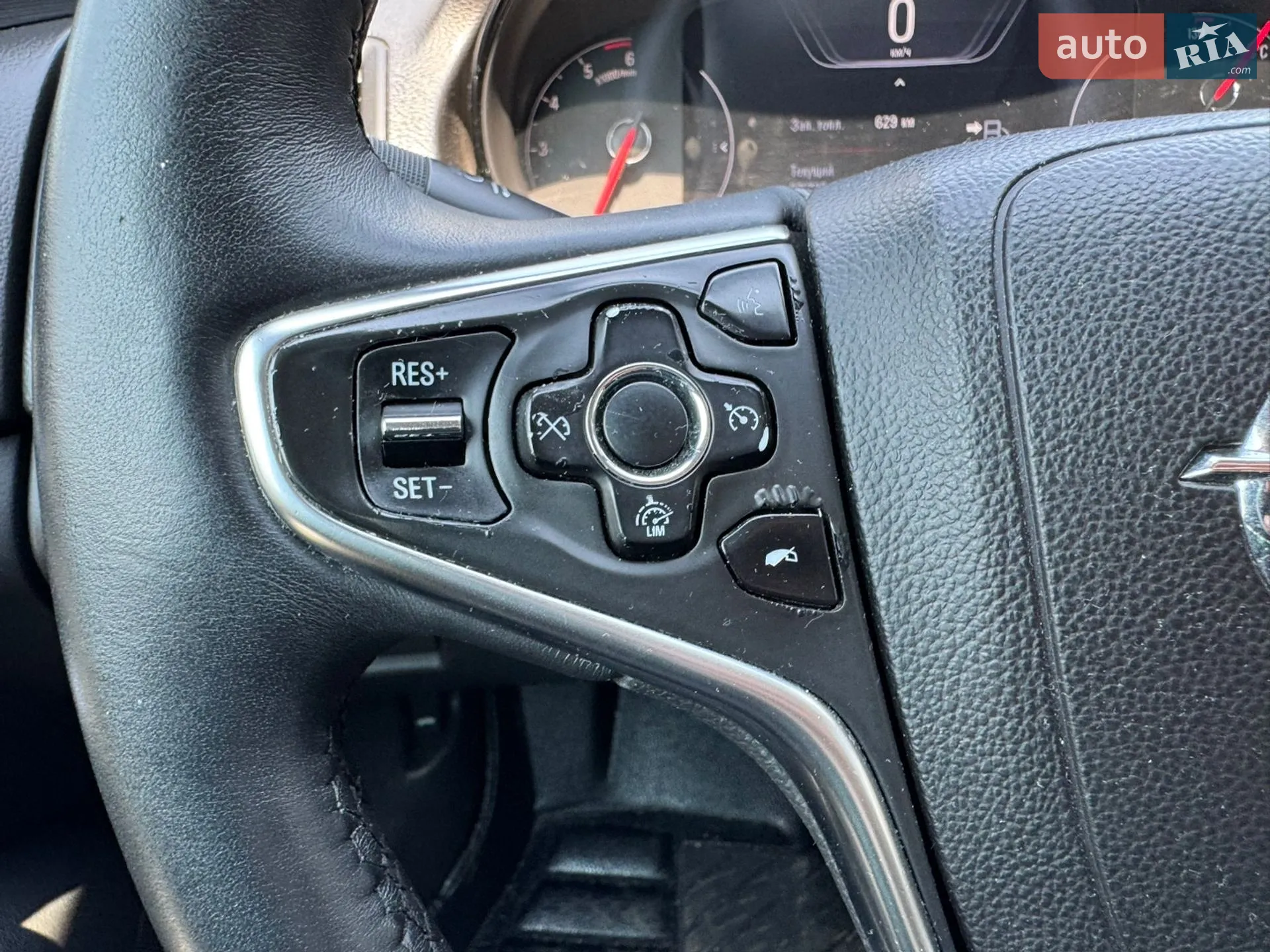 2014 Opel Insignia - мініатюра 17