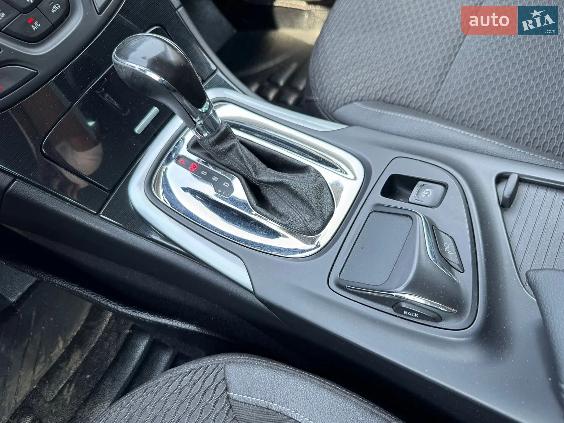 2014 Opel Insignia - мініатюра 22