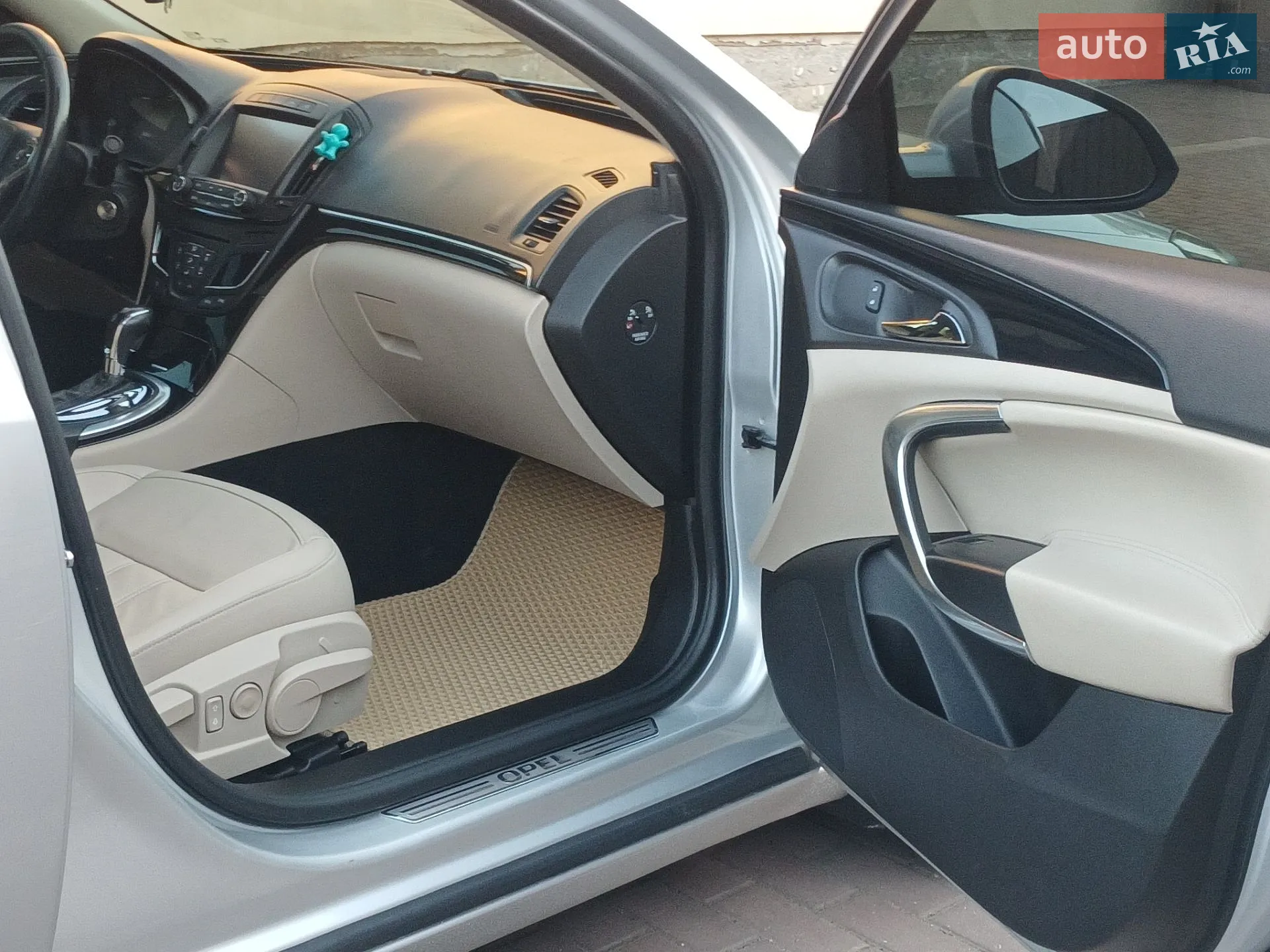 2016 Opel Insignia - мініатюра 13