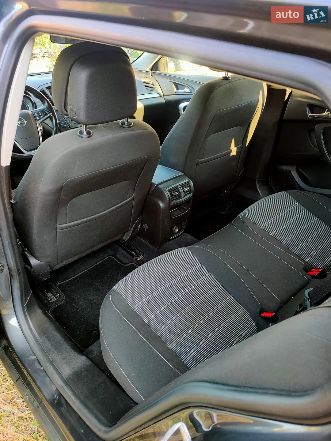 2012 Opel Insignia - мініатюра 7
