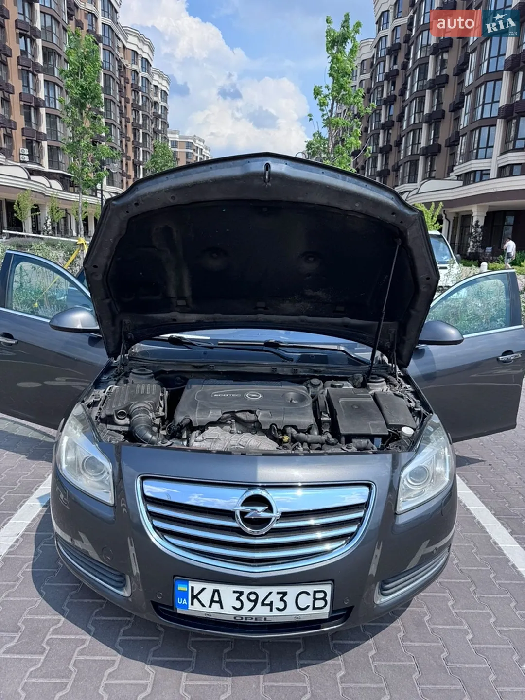 2010 Opel Insignia - мініатюра 13
