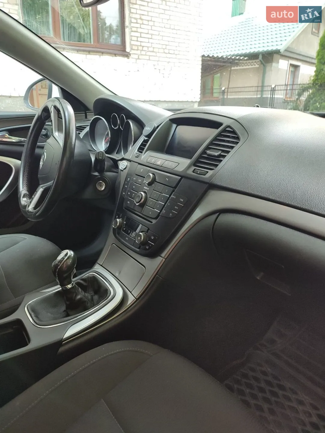 2010 Opel Insignia - мініатюра 12