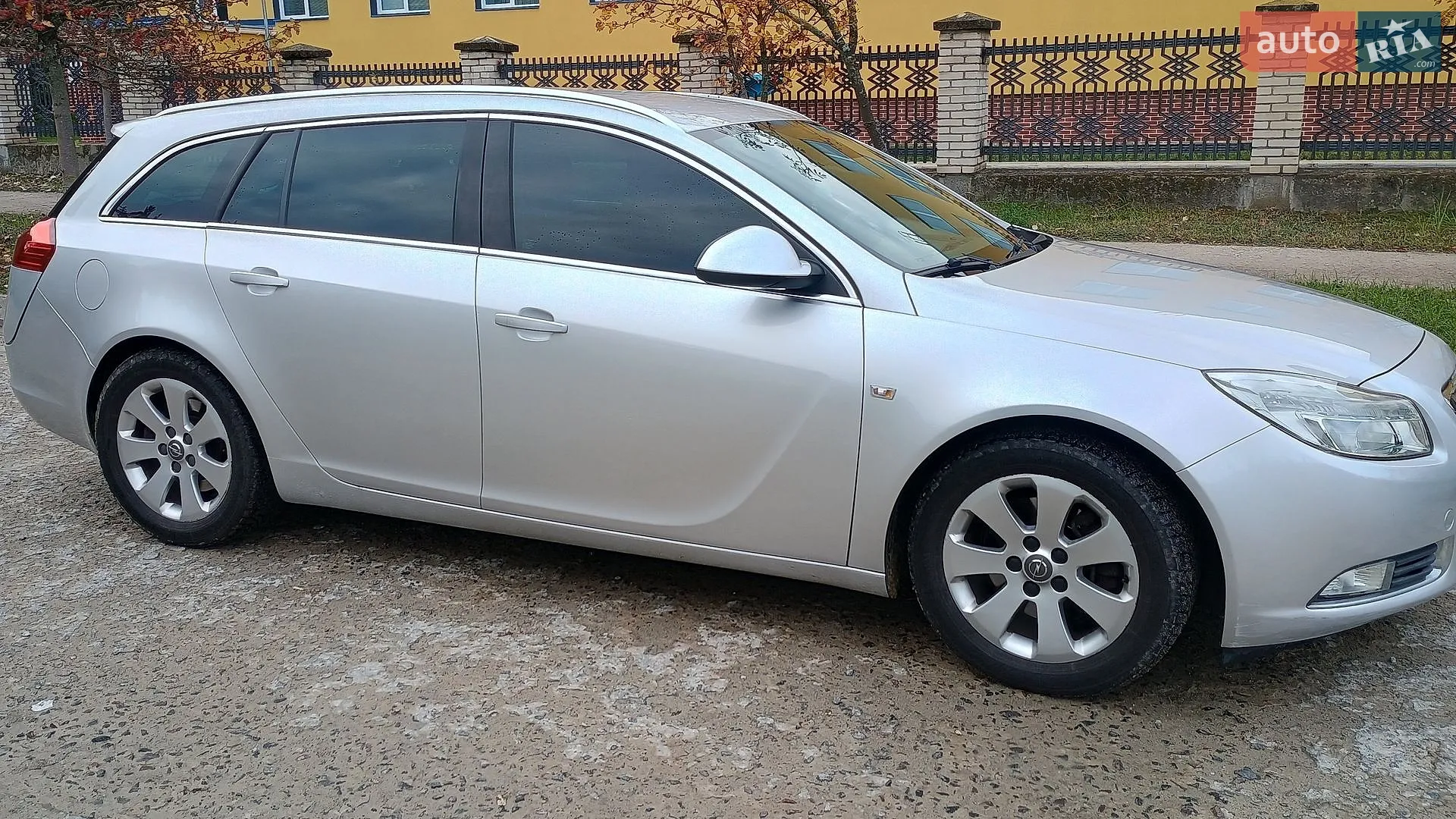 2012 Opel Insignia - мініатюра 3