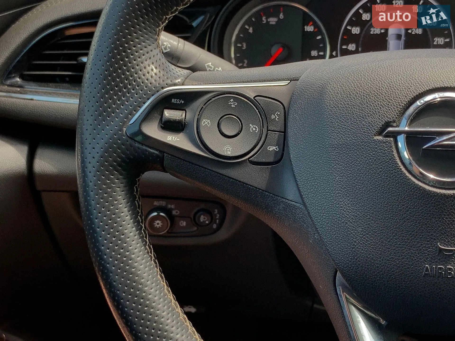 2018 Opel Insignia - мініатюра 48