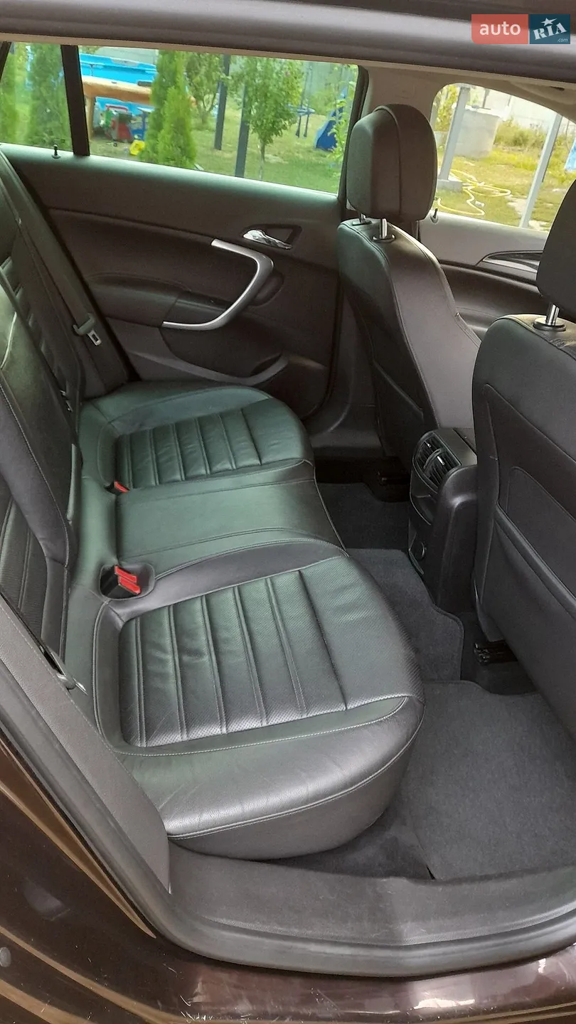 2012 Opel Insignia - мініатюра 2