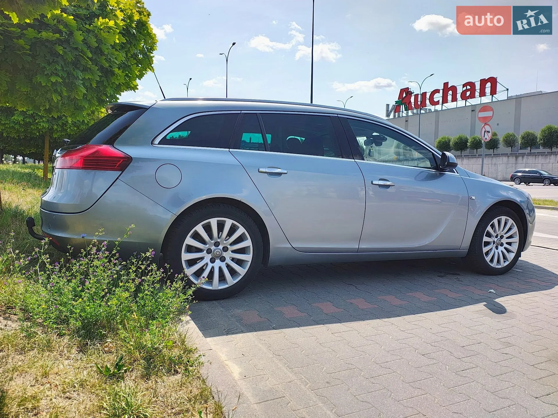 2010 Opel Insignia - мініатюра 7