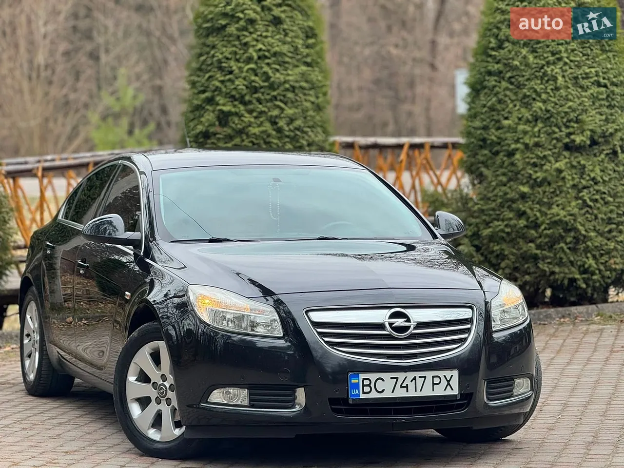 2010 Opel Insignia - мініатюра 8